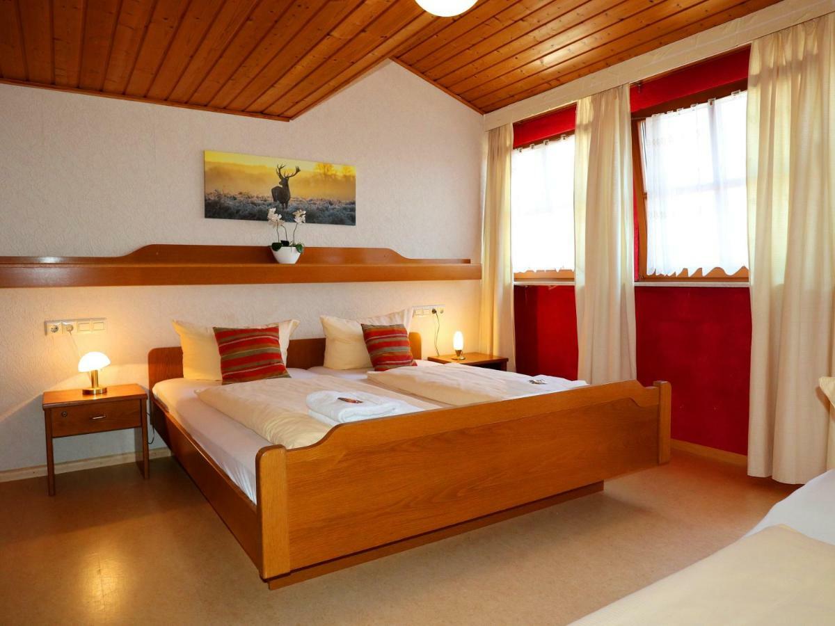 Hotel - Restaurant Hirschen - Werneths Landgasthof Beim Europa- Park Rust Rheinhausen Zewnętrze zdjęcie